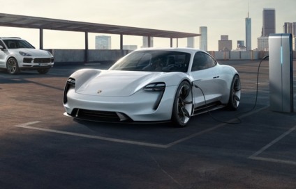 Porche abre concorrência global