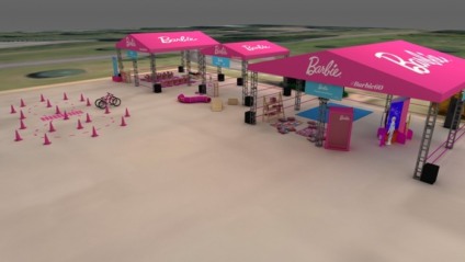 Barbie comemora aniversário com festa no parque