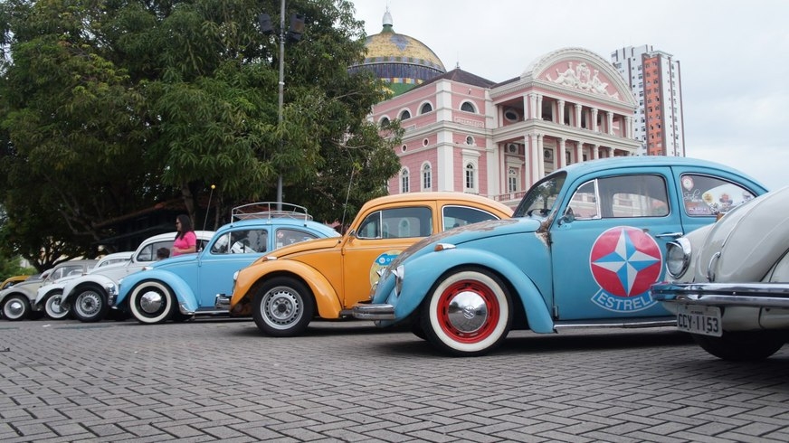 Exposição de carros antigos é atração da Feira do Paço