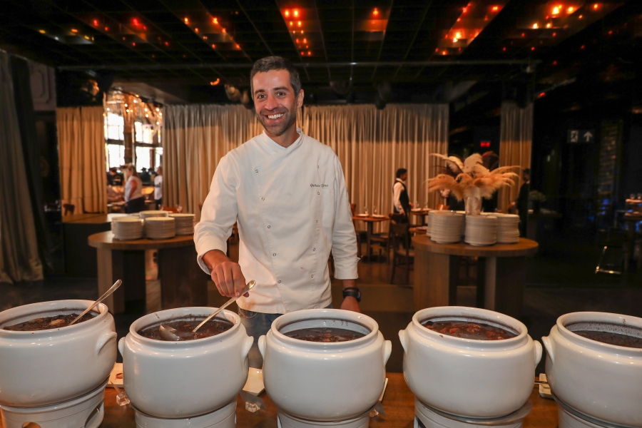 Feijoada dos amigos acontece hoje