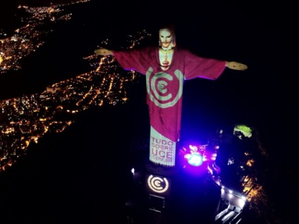 Campanha que vestiu o Cristo Redentor é premiada