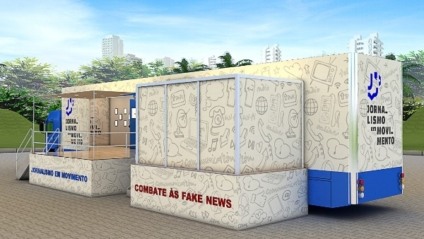 Projeto itinerante tenta combater fake news