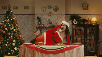 Nissin Lámen promove o Natal “do seu jeito” com Gretchen
