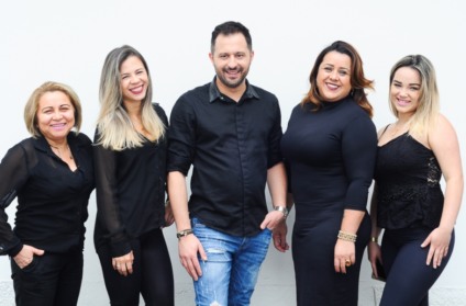 Hair & Cia aposta em nova tecnologia para loiras