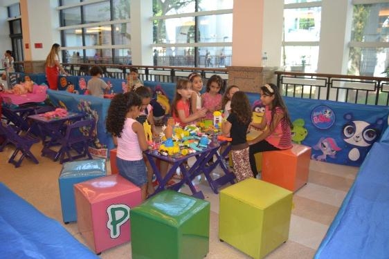 "Brincar faz bem" no Praça da Moça