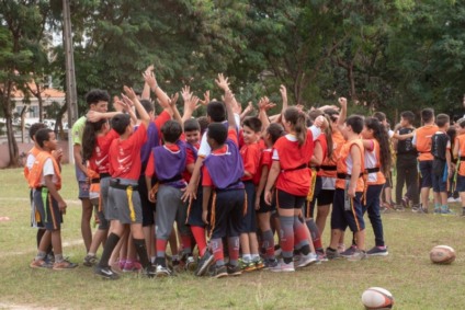 Escolas de Sorocaba recebem o "Viva Rugby"