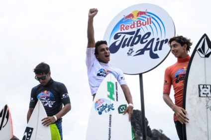 Jovens impressionam estrelas no Red Bull Tube and Air