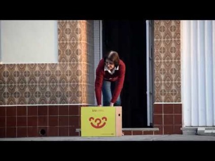 Biscoitos Zezé inova em campanha do agasalho
