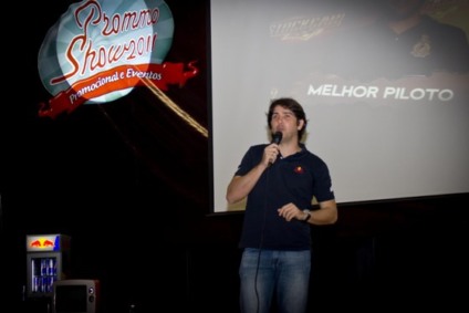 Cacá Bueno foi a atração do Prommo Show