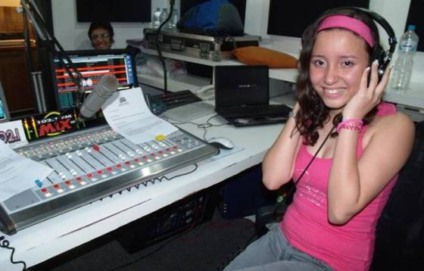 Mix Rio FM premia fã com ingressos para Justin Bieber