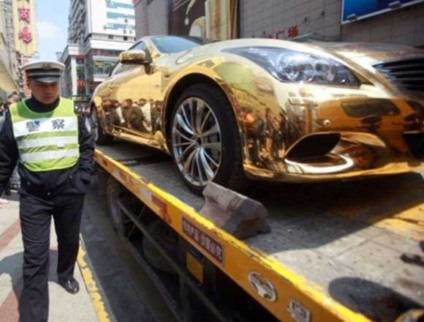 Carro usado em ação promo é apreendido pela polícia