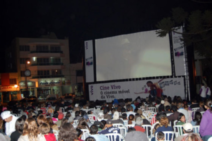 Scalinatta leva cine itinerante ao Interior da Região Sul
