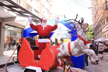 Feira Viva a Cidade recebe a Magia do Natal em Floripa