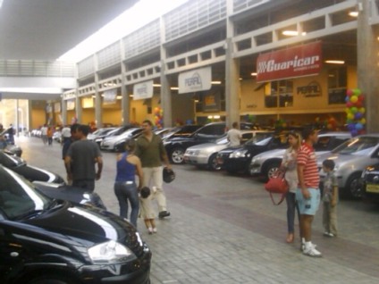Clientes avaliam Center Car em pesquisa de satisfação