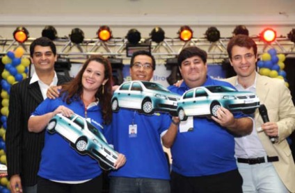 Mix Marketing com signos do futebol para Brookfield