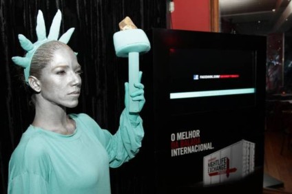 Smirnoff une nacionalidades diferentes em uma só balada