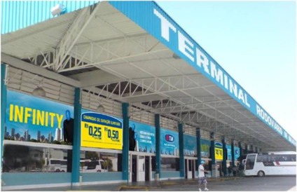 TIM invade rodoviária de Balneário Camboriú