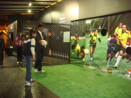 Jogando rugby com a Topper em Campos do Jordão