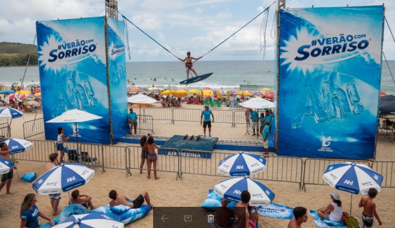 XYZ Live une Sorriso ao Instituto Gabriel Medina com ativação em Maresias