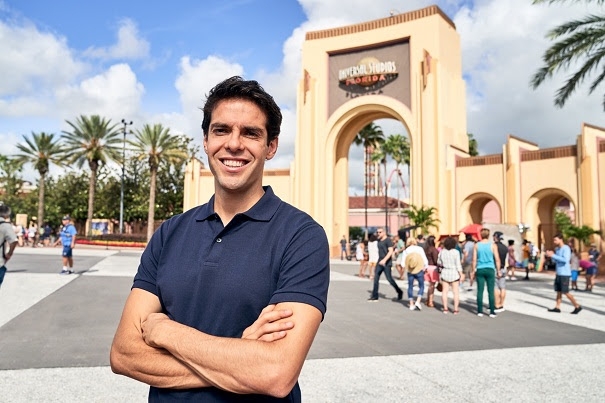 Kaká é a estrela do comercial da Universal Parks & Resorts