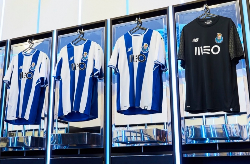 New Balance renova patrocínio com Porto