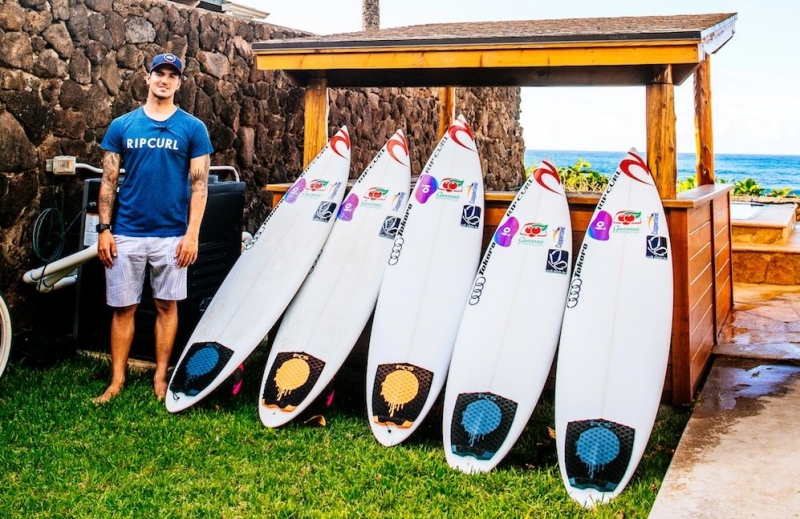 Rip Curl sorteia pranchas de Gabriel Medina