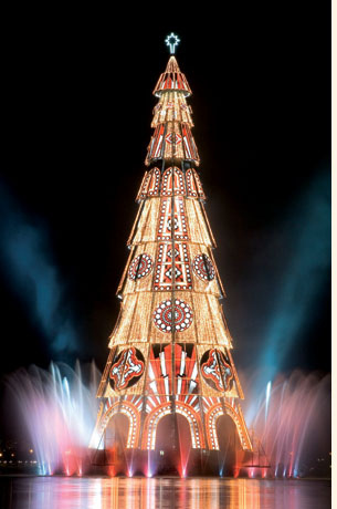 Árvore de Natal carioca fica iluminada até 06/01