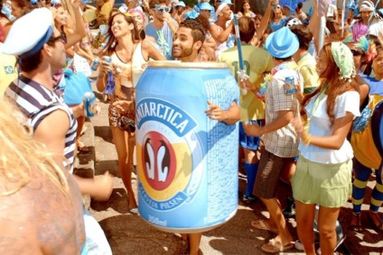 Prefeitura do Rio vai coibir propaganda ilegal no Carnaval