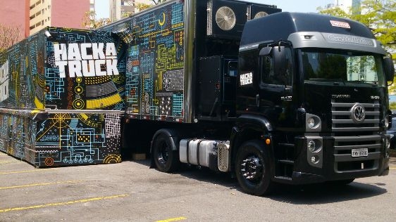 IBM Brasil e Flextronics colocam em ação o "Hackatruck"