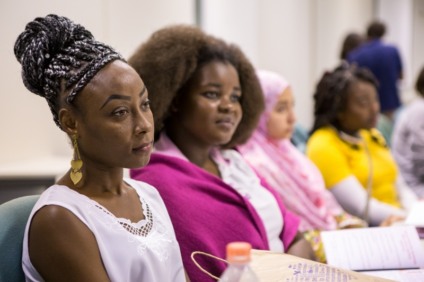 Unilever e ONU Mulheres debatem racismo institucional