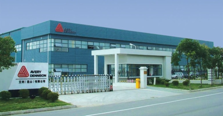 Epson e Avery Dennison se unem em projeto social