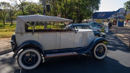 Brazil Classics Renault reuniu raridades automotivas