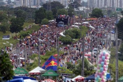 Carnaval de Manaus começará mais cedo em 2016