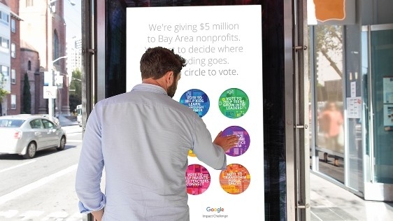 Google usa "papel digital" para coletar votos em concurso