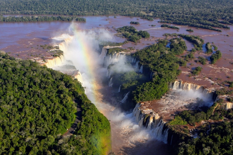 Foz do Iguaçu é um dos destinos mais procurados no Brasil