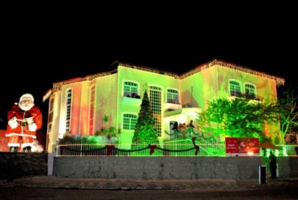 Estalo assina Casa do Papai Noel Coca-Cola em Salvador