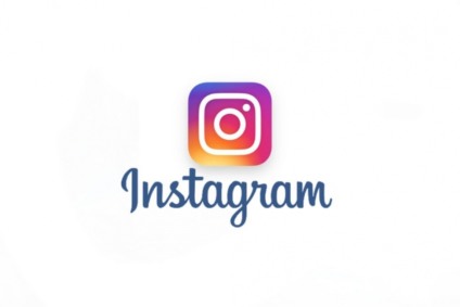 Dia Mundial do Emoji no Instagram