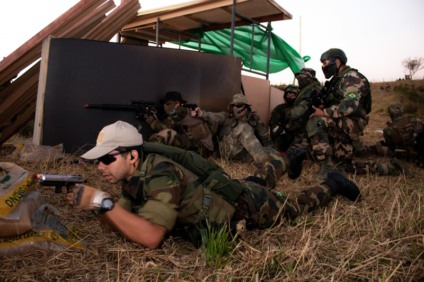 WarZone Brasil supera as expectativas