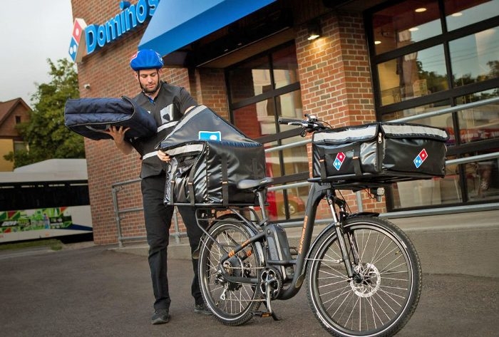 Domino’s vai lançar delivery com bicicletas elétricas