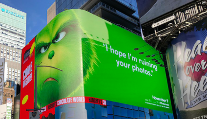 Os Grinch trollam nova-iorquinos nesta divertida campanha OOH
