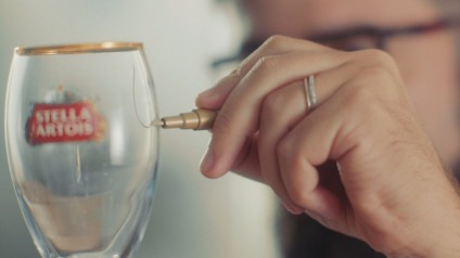 Stella Artois lança cálice especial para pais e filhos brindarem grandes momentos