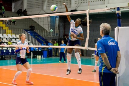Bernardinho participa de evento em Curitiba