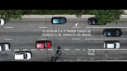 Ogilvy cria 'Alerta Anticolisão' para motoristas