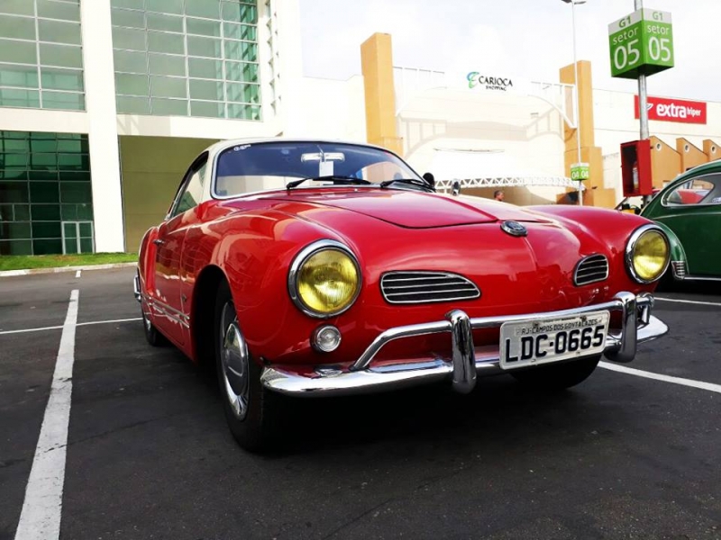 Encontro de Carros Antigos no Carioca Shopping