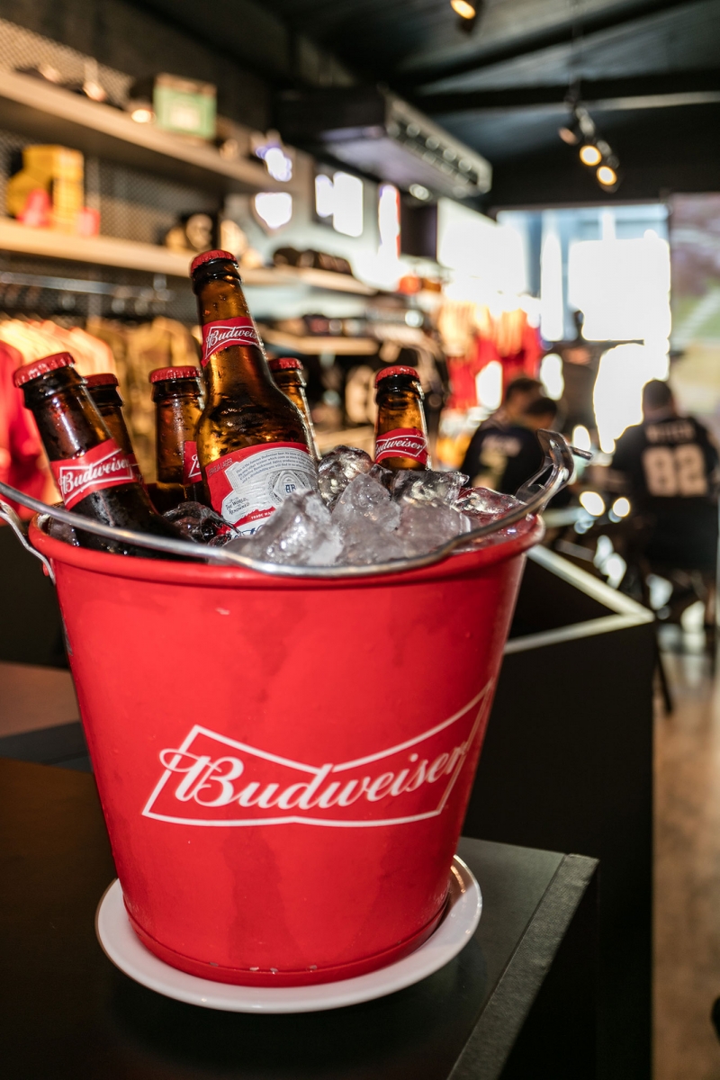 Attach Live em ação para Budweiser nas Finais e Super Bowl NFL 2017