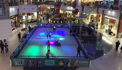 Floripa Shopping recebe a tradicional pista de patinação no gelo