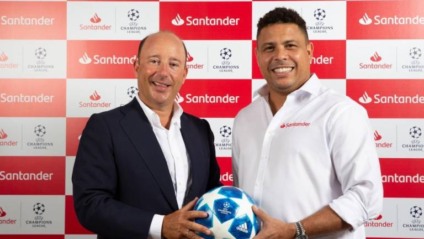 Ronaldo é o novo embaixador do Santander