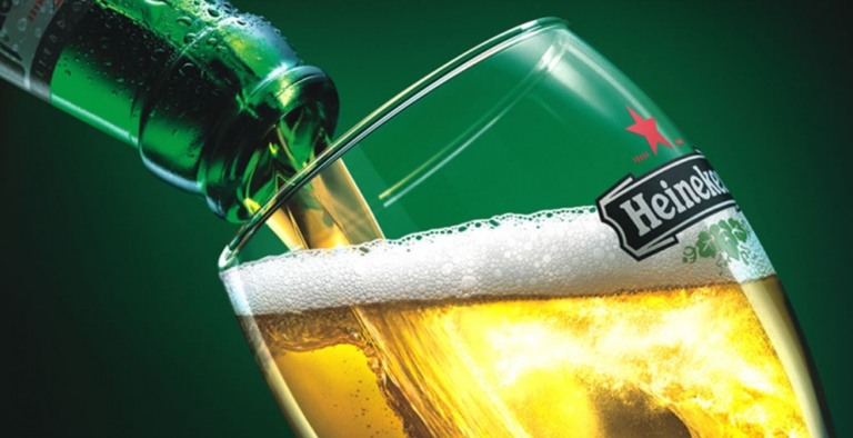 Heineken reforça campanha de consumo responsável com ação em bares de SP e RJ