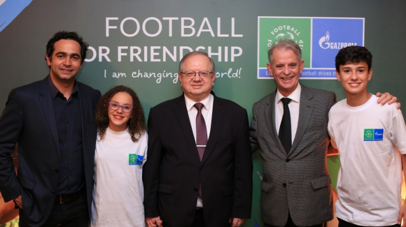 Football for Friendship é lançado em Brasília