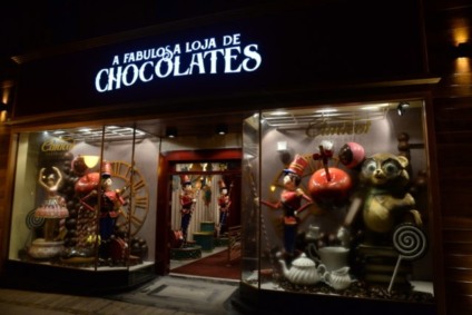 MChecon Group assina cenografia da Caracol Chocolates